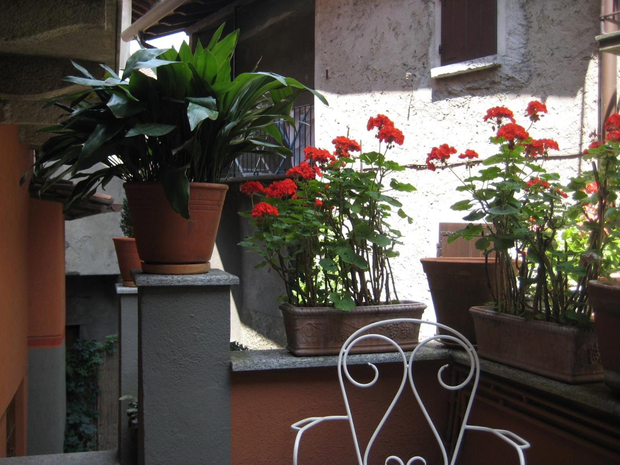 Relais Ai Campi Apartment เบลลาโจ ภายนอก รูปภาพ